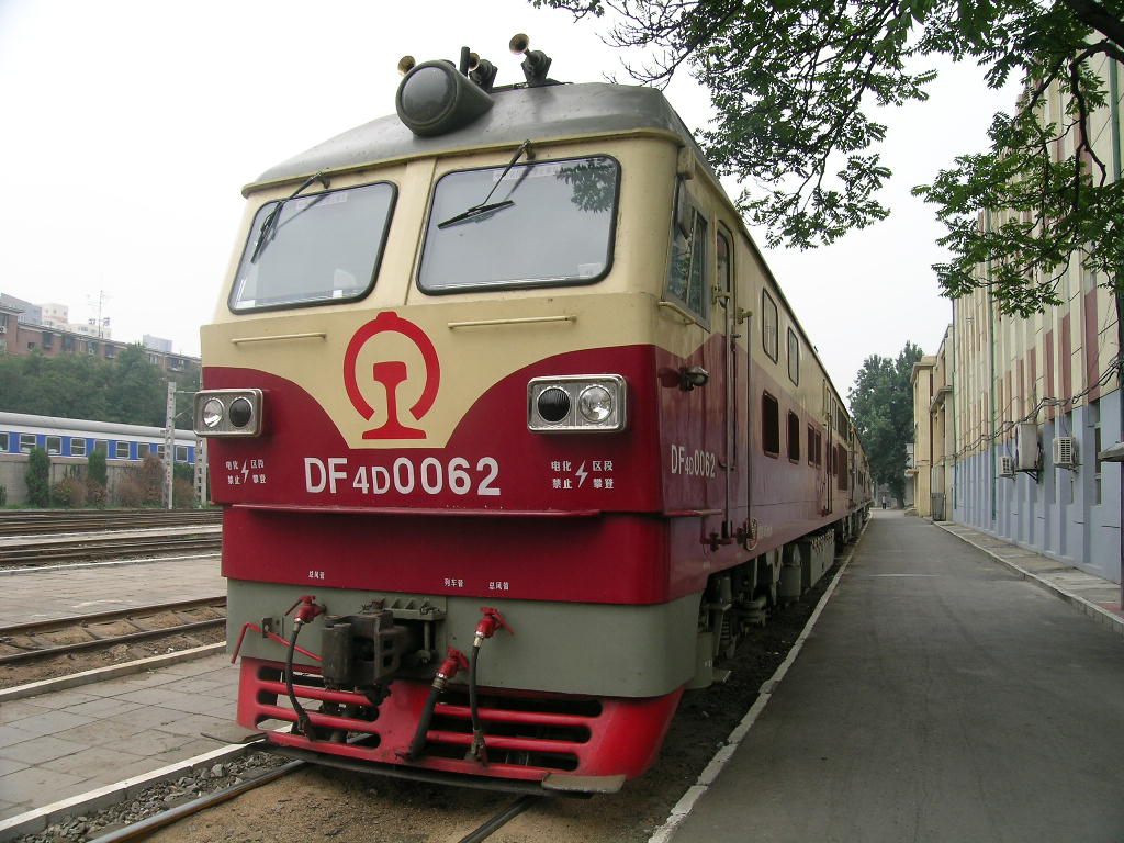 DF4D 0062.jpg